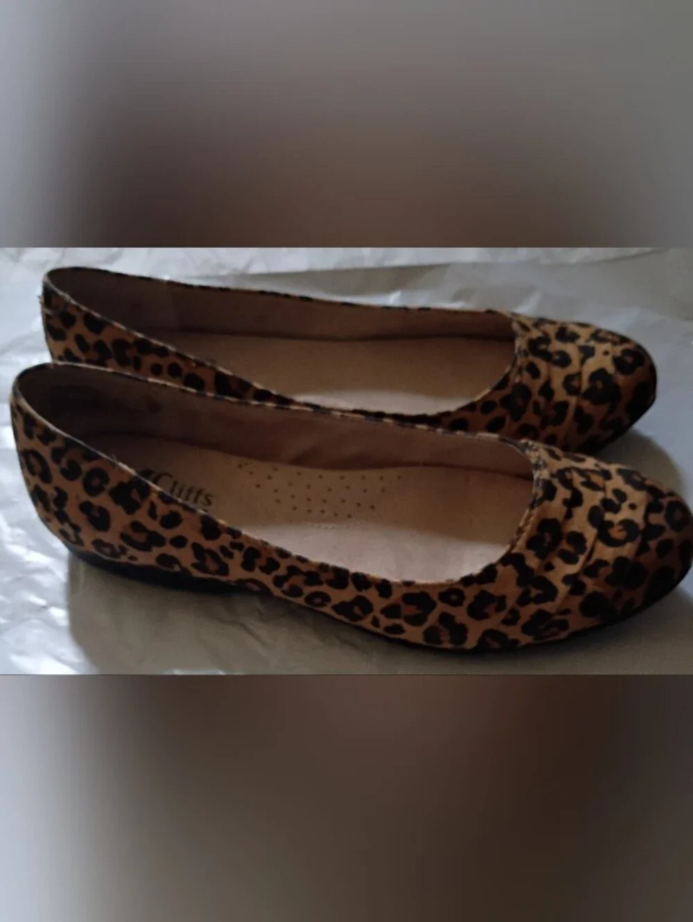 Cliffs by WHITE MOUNTAIN Leopard-Print Ballet Flats in Tan and Black